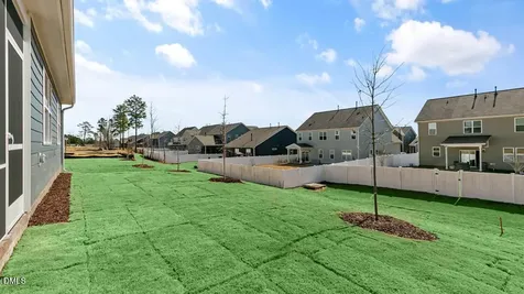 568 Lemon Daisy Lane Knightdale NC 27545