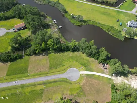 0 Pointe Harbor Drive Belhaven NC 27810