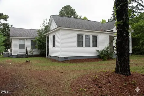22485 Nc 125 Williamston NC 27892