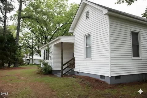 22485 Nc 125 Williamston NC 27892