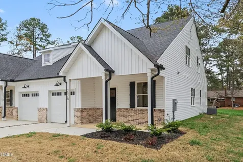 207 - B S Main Street Four Oaks NC 27524