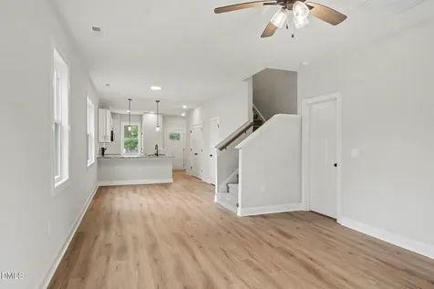 207 - B S Main Street Four Oaks NC 27524