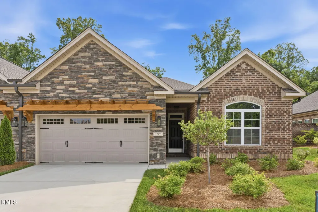 1247 Talisker Way Burlington NC 27215