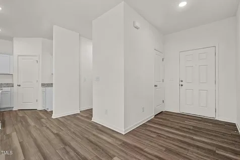 156 Gladstone Loop Clayton NC 27520