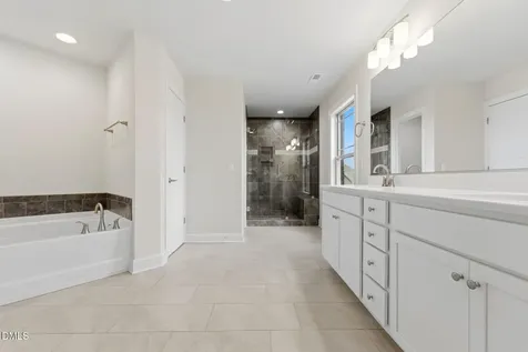1089 Tulloch Court Burlington NC 27215