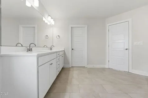 1089 Tulloch Court Burlington NC 27215