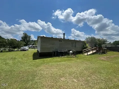 115 Howards Lane Dunn NC 28334