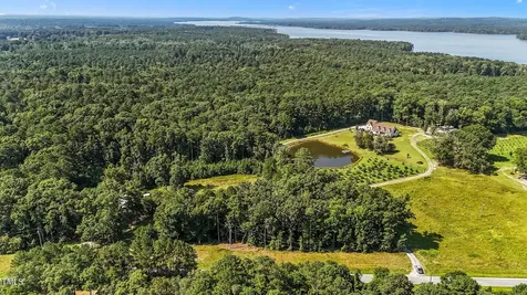 125 E Stone Road Apex NC 27523