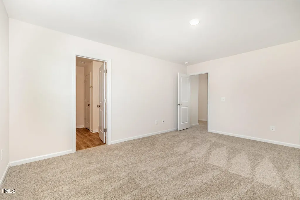 17 W Emily Gardens Drive Selma NC 27576