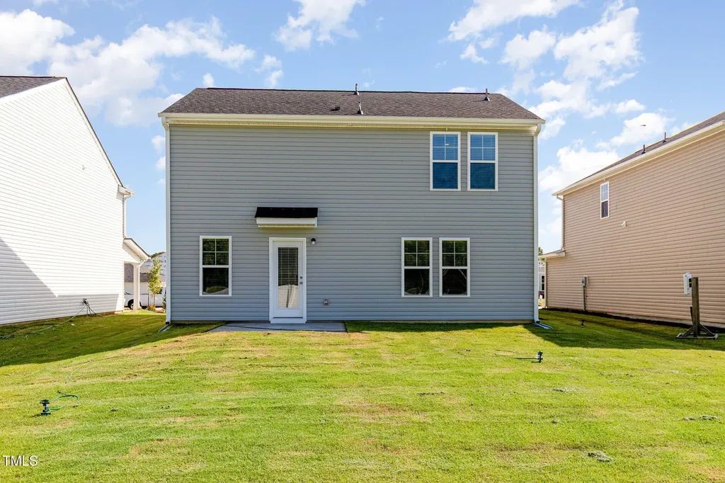 17 W Emily Gardens Drive Selma NC 27576