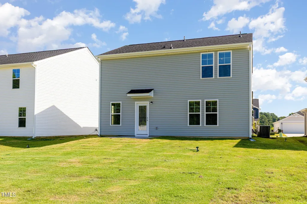 17 W Emily Gardens Drive Selma NC 27576