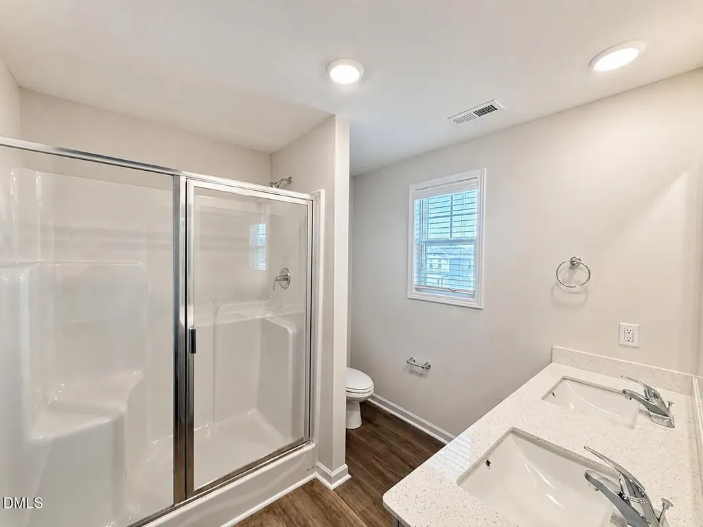 25 W Emily Gardens Drive Selma NC 27576