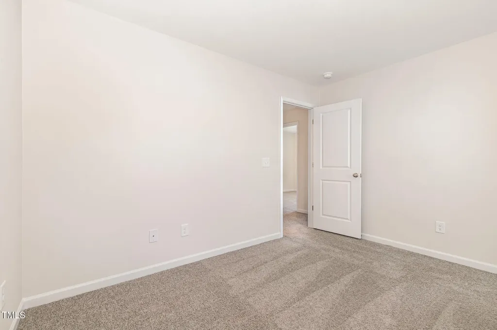 25 W Emily Gardens Drive Selma NC 27576
