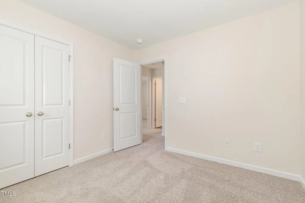 25 W Emily Gardens Drive Selma NC 27576