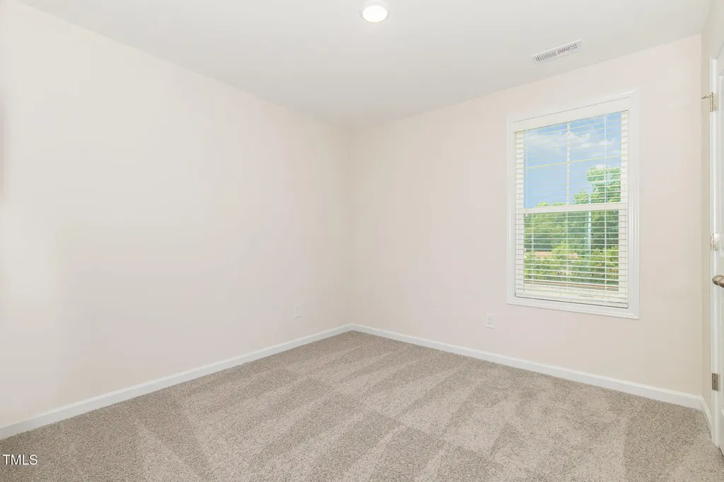 25 W Emily Gardens Drive Selma NC 27576