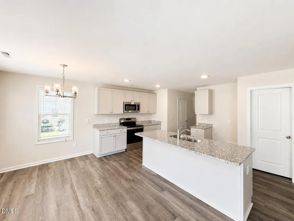 25 W Emily Gardens Drive Selma NC 27576