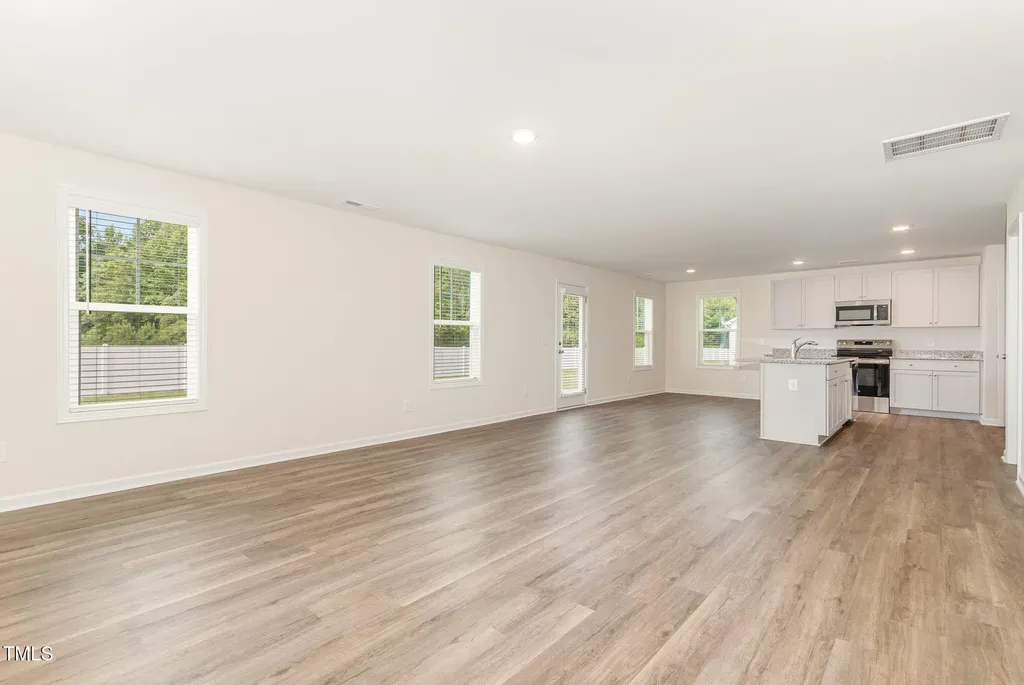 25 W Emily Gardens Drive Selma NC 27576