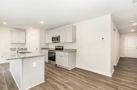73 W Emily Gardens Drive Selma NC 27576