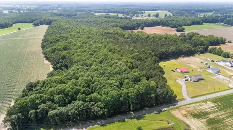 1215 Cuddington Road Kenly NC 27542
