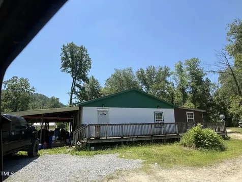 1694 Polly Spout Road Marion NC 28752