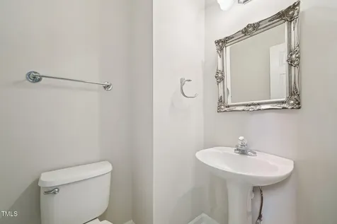 316 Trafalgar Lane Cary NC 27513