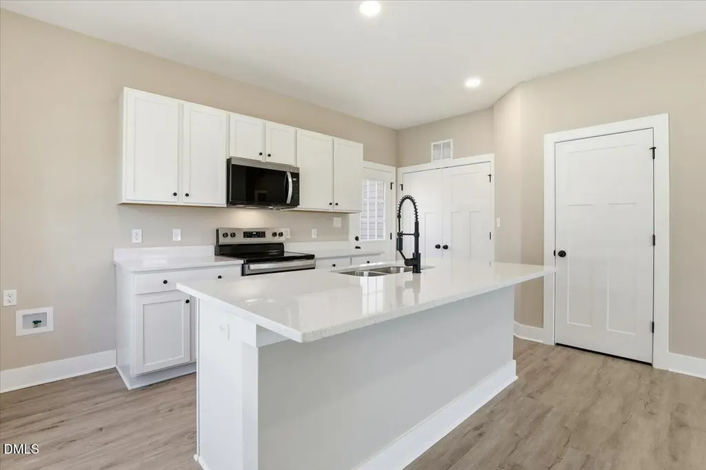 131 Dauphine Street Fuquay Varina NC 27526
