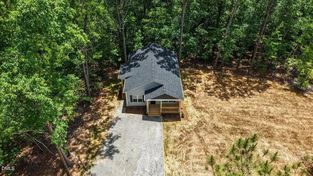 131 Dauphine Street Fuquay Varina NC 27526