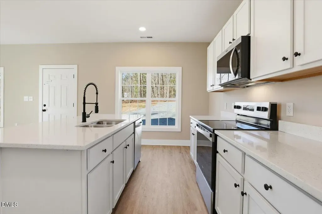 131 Dauphine Street Fuquay Varina NC 27526