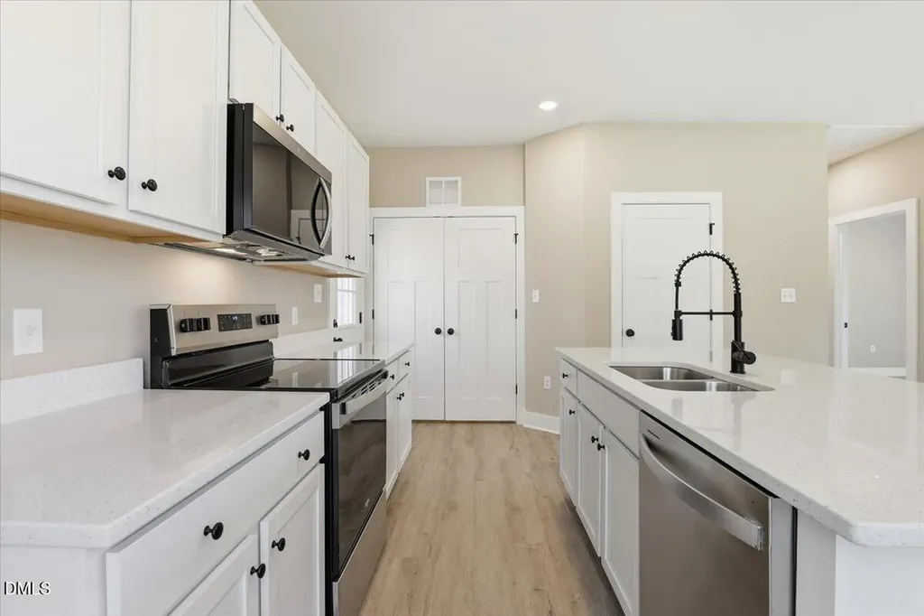 131 Dauphine Street Fuquay Varina NC 27526