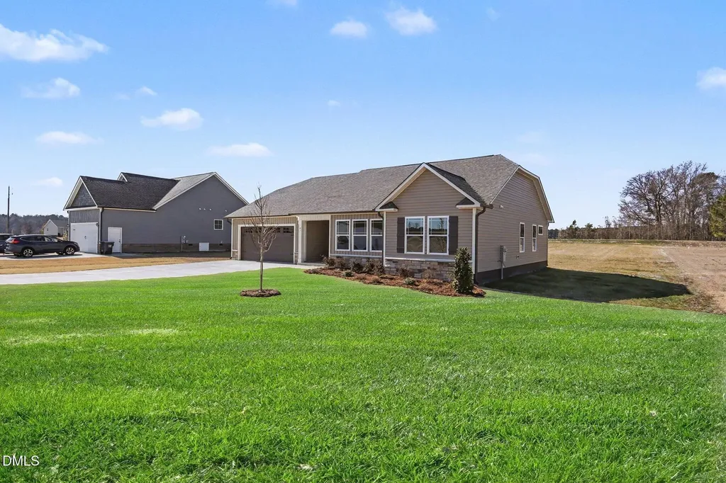 61 Maxwell Farm Lane Selma NC 27576