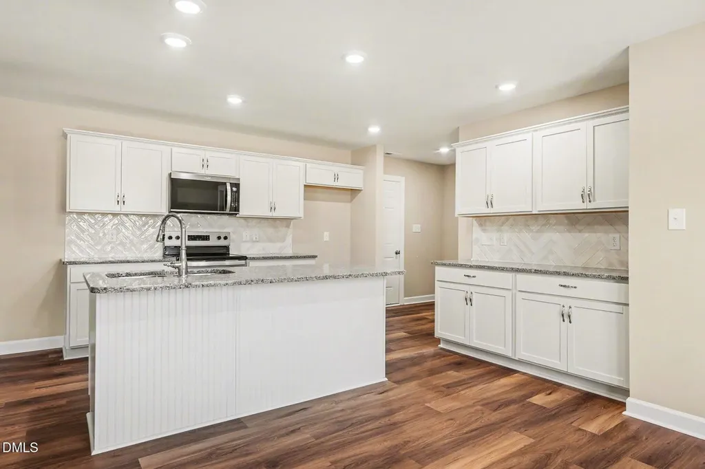 61 Maxwell Farm Lane Selma NC 27576
