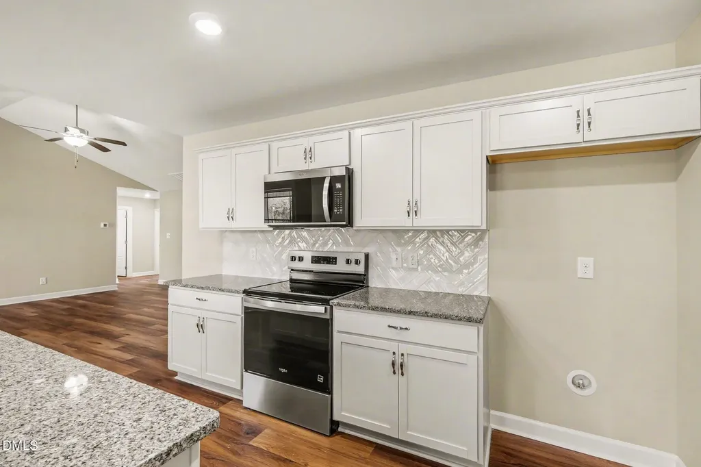 61 Maxwell Farm Lane Selma NC 27576