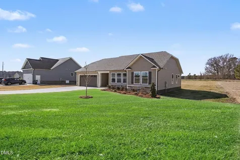 61 Maxwell Farm Lane Selma NC 27576