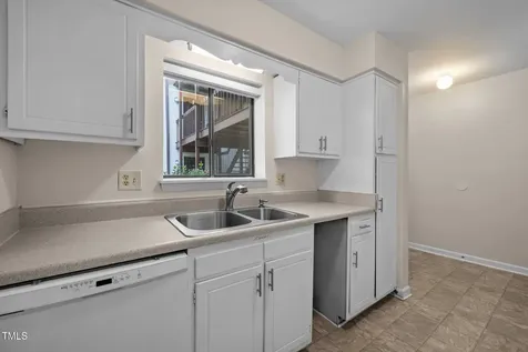 667 Pine Ridge Place Raleigh NC 27609
