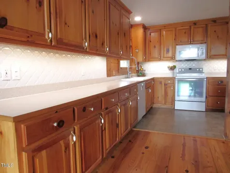1159 Flemingtown Road Henderson NC 27537