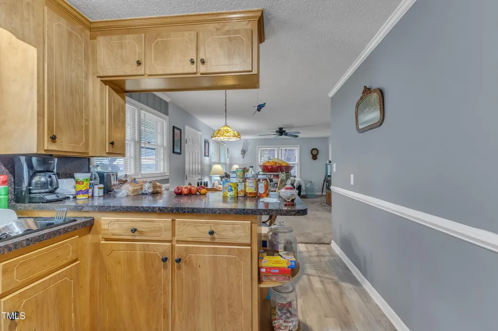 725 Colonial Drive Raleigh NC 27603