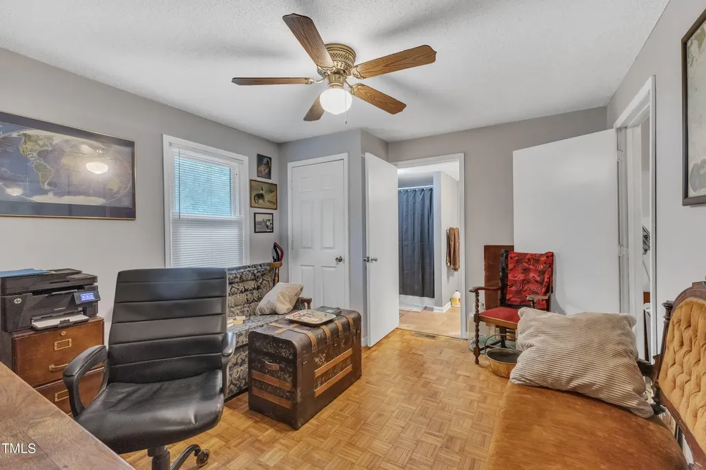 725 Colonial Drive Raleigh NC 27603
