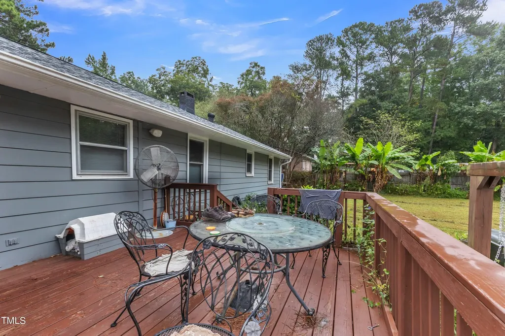 725 Colonial Drive Raleigh NC 27603