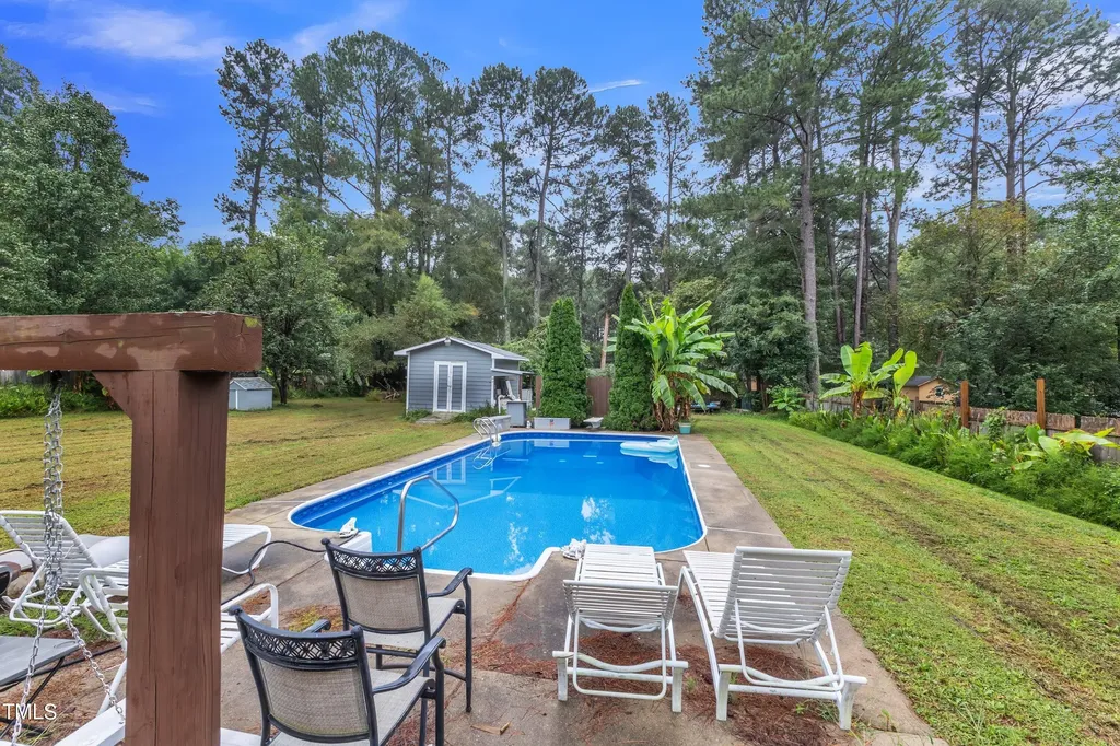 725 Colonial Drive Raleigh NC 27603