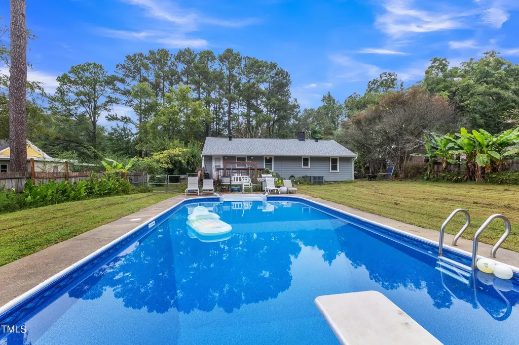 725 Colonial Drive Raleigh NC 27603