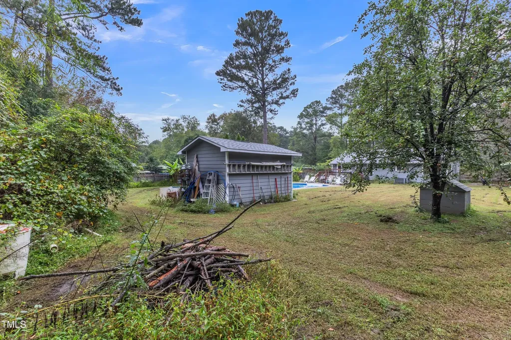725 Colonial Drive Raleigh NC 27603