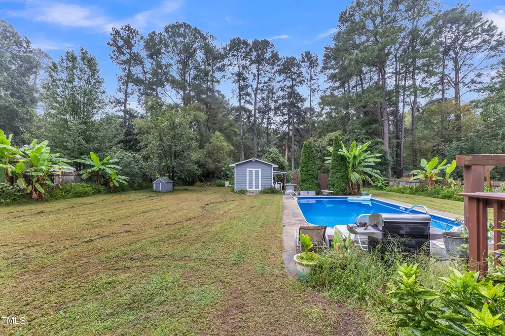 725 Colonial Drive Raleigh NC 27603