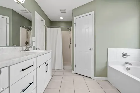 1300 Shoshone Place Fayetteville NC 28314