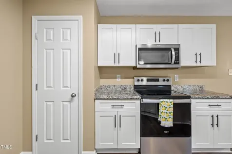 1300 Shoshone Place Fayetteville NC 28314