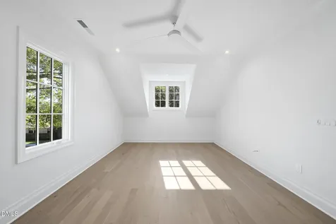 2212 Bedford Avenue Raleigh NC 27607