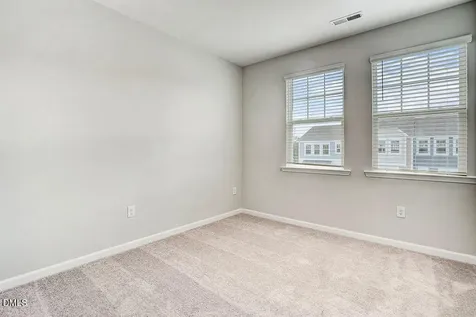 2804 Austin Falls Station Apex NC 27502