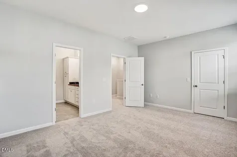 2804 Austin Falls Station Apex NC 27502
