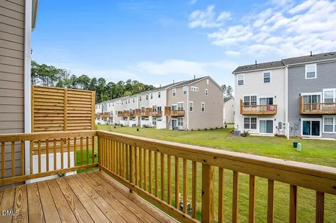 2804 Austin Falls Station Apex NC 27502