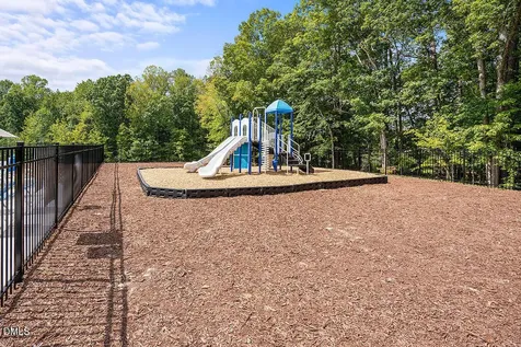 2804 Austin Falls Station Apex NC 27502