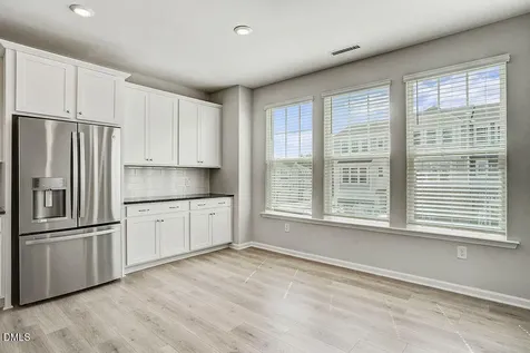 2804 Austin Falls Station Apex NC 27502